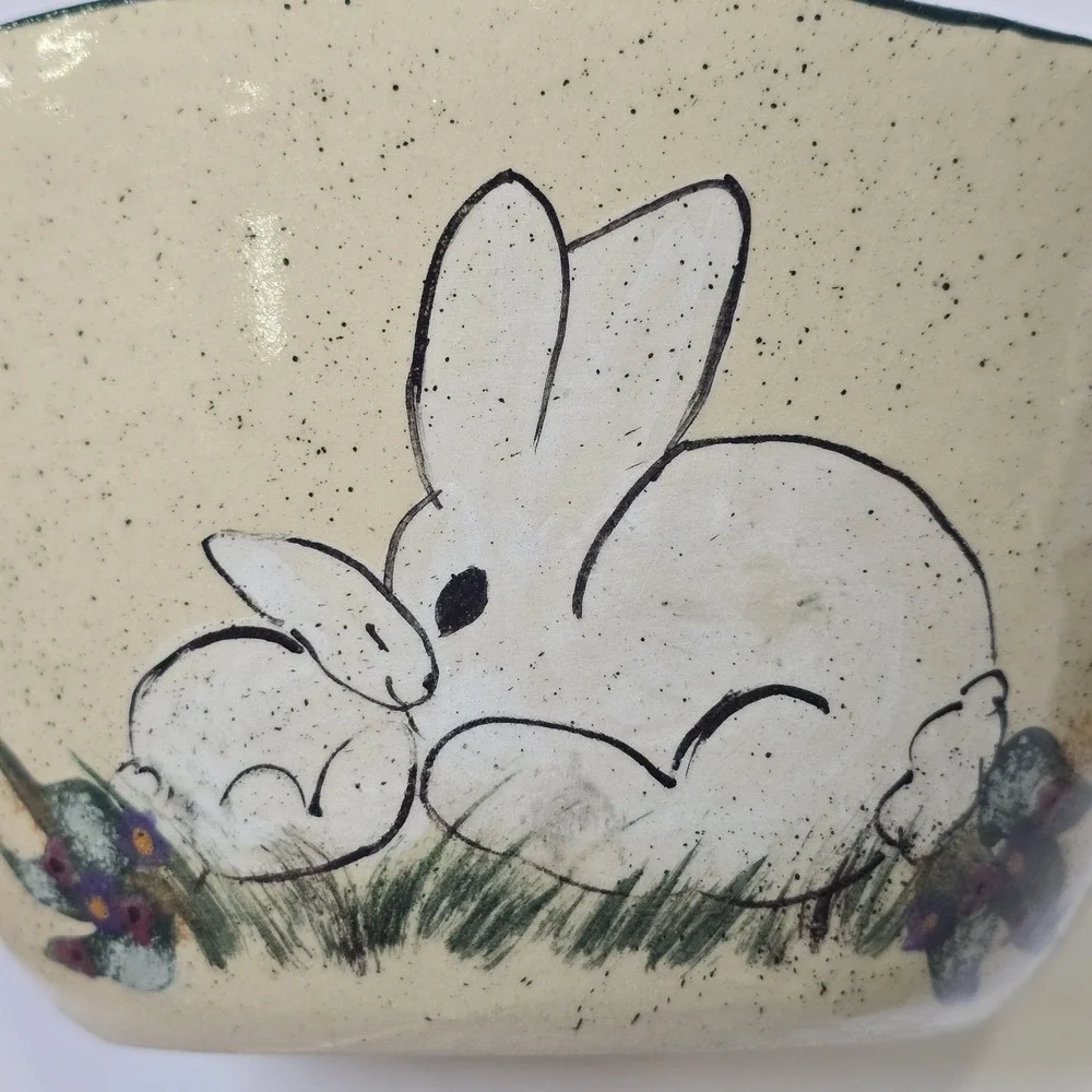 Vintage Gail Miller Signed Pottery Bunny Bowl Folk Art Arkansas HandPainted